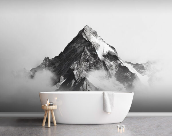 Montanha com neve no topo Montanha com neve no topo