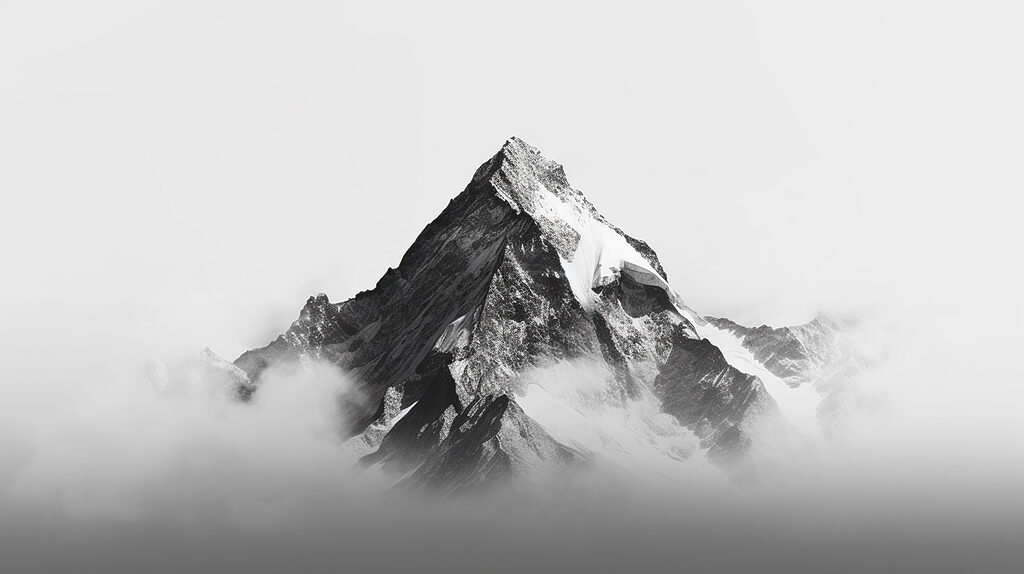 Montanha com neve no topo Montanha com neve no topo