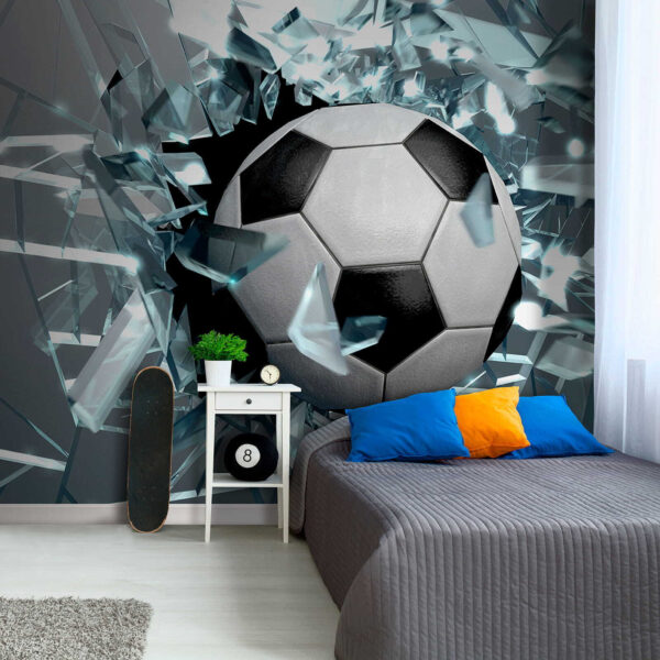 Bola de futebol a atravessar um vidro Bola de futebol a atravessar um vidro