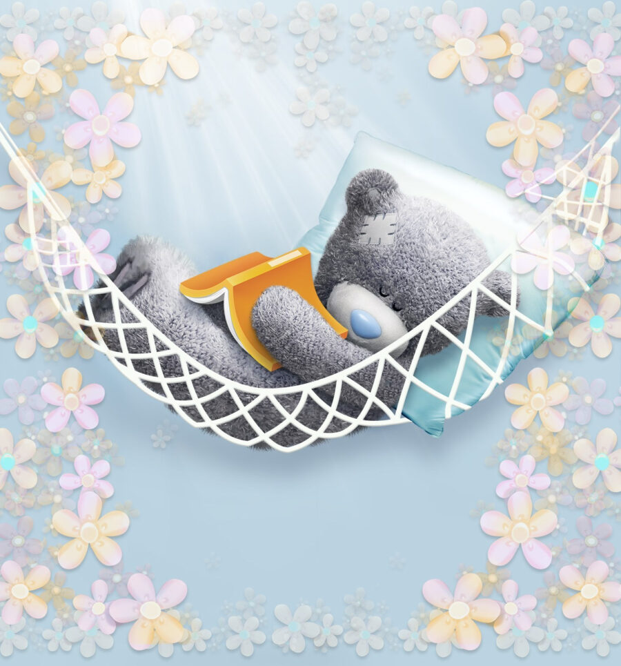 Urso de peluche a dormir numa rede