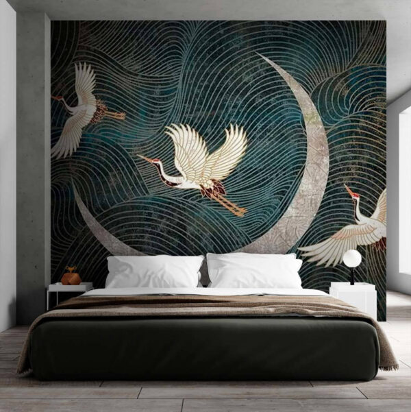 Pintura de pássaros a voar sobre uma lua crescente Pintura de pássaros a voar sobre uma lua crescente