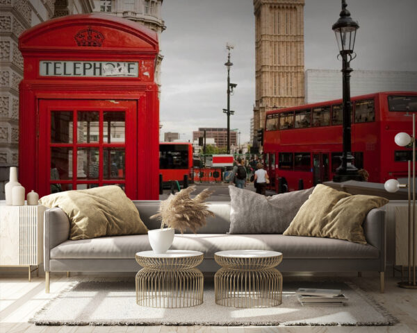 u55730pig9 600x480 - Cabine telefónica vermelha numa cidade - tegory