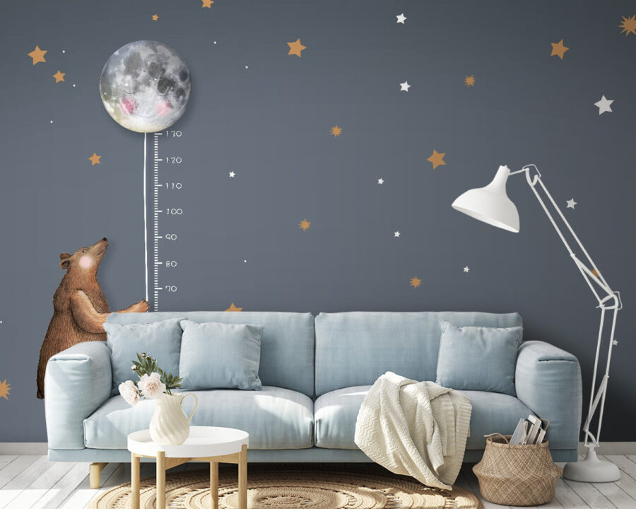 Urso a segurar uma lua