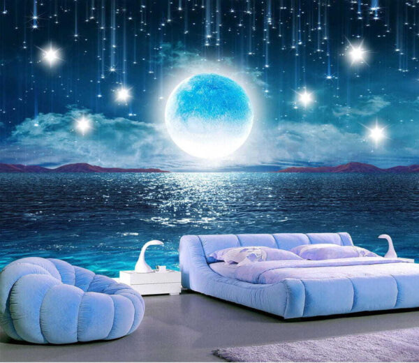 Lua sobre a água com estrelas e nuvens Lua sobre a água com estrelas e nuvens