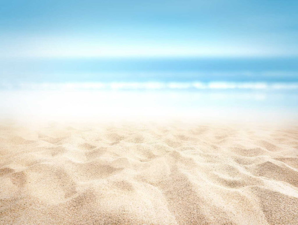 Praia de areia com céu azul Praia de areia com céu azul