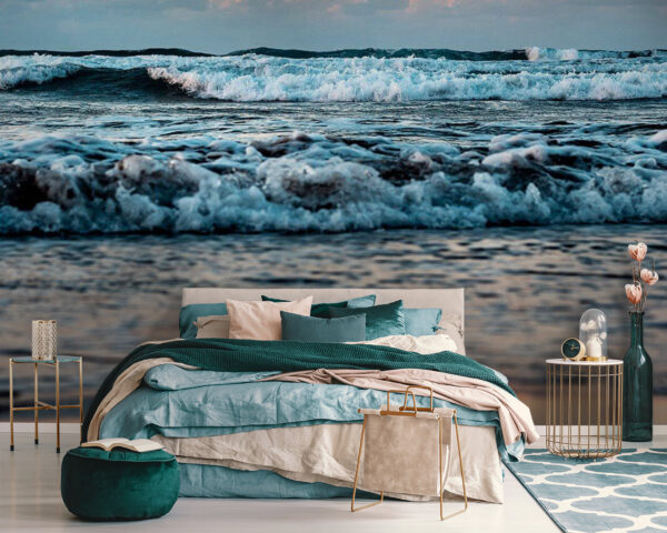 Ondas na praia com ondas a rebentar Ondas na praia com ondas a rebentar