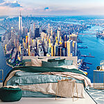 Papel de parede Uma cidade com muitos edifícios altos e uma massa de água