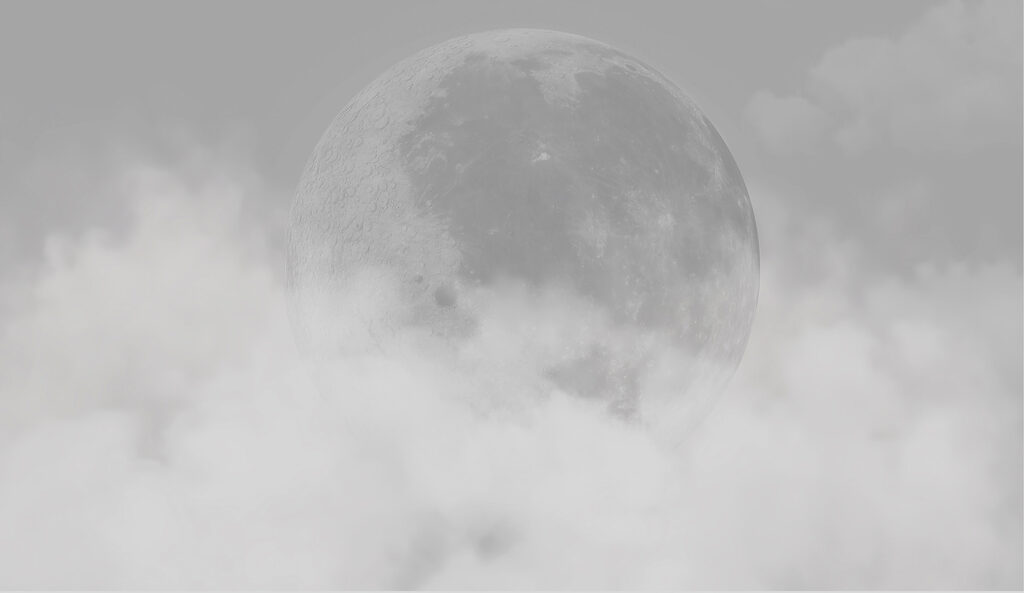 Uma lua nas nuvens Uma lua nas nuvens
