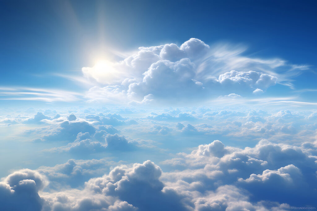 Nuvens e céu azul com nuvens e o sol Nuvens e céu azul com nuvens e o sol