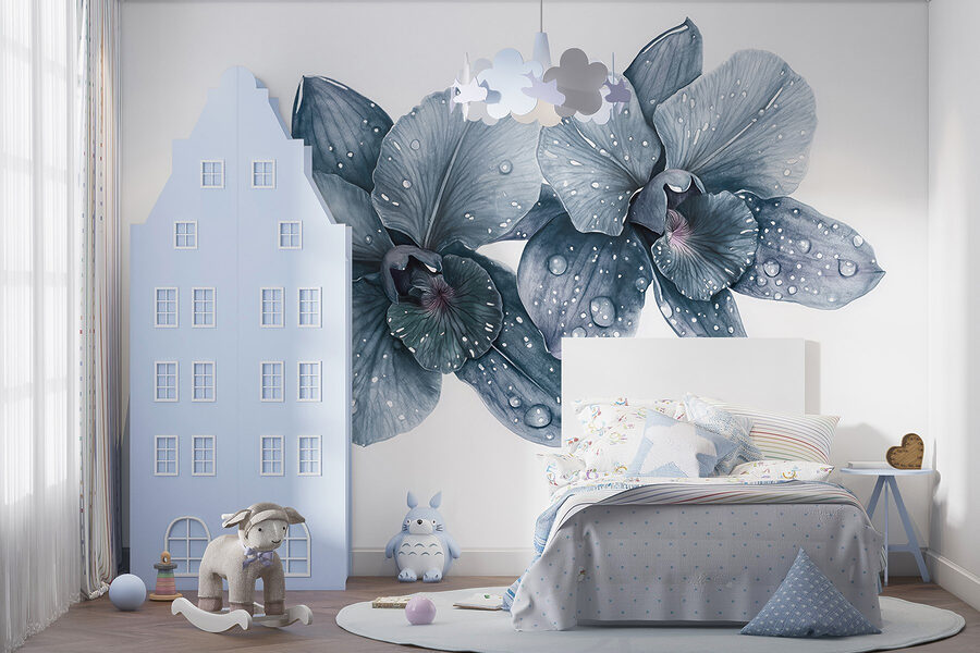 Flores delicadas com gotas de orvalho.