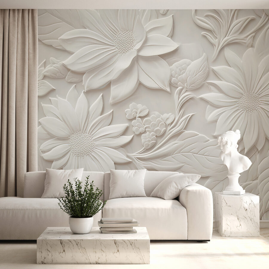 Parede branca com flores e folhas