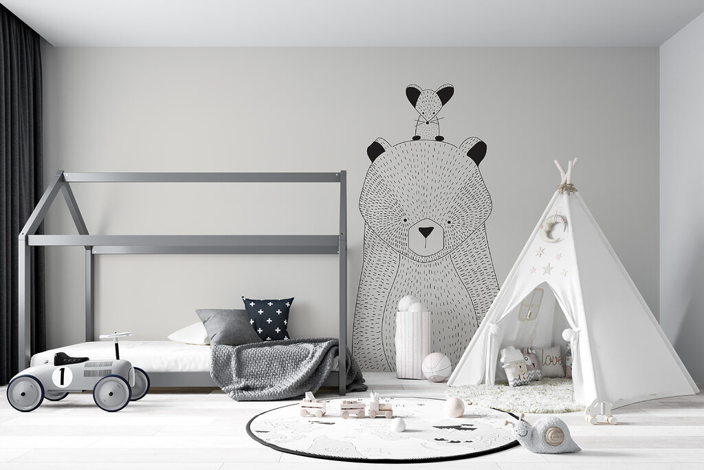 u98483pir6mr 1024x683 - Um urso com um rato às costas
