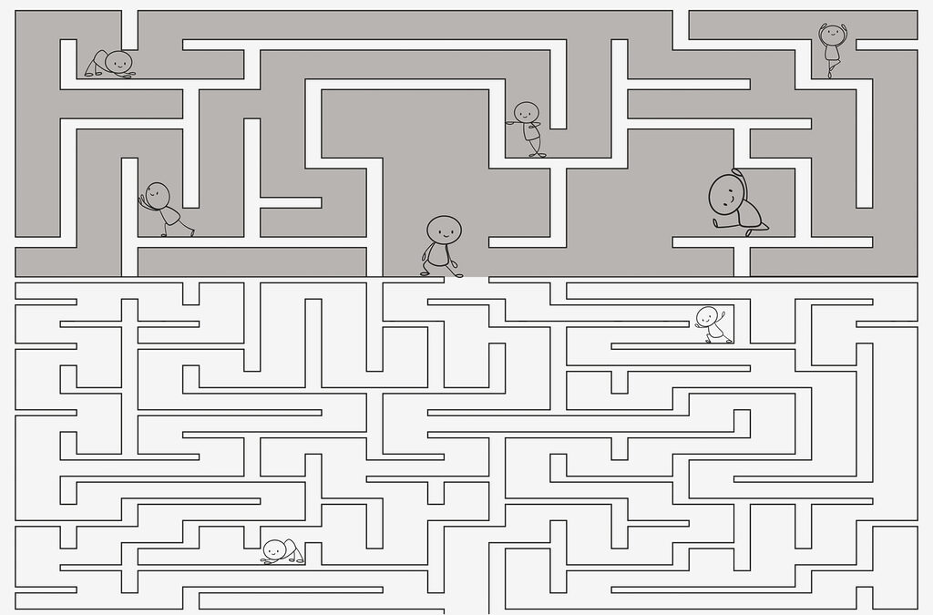 Jogo de labirinto com pessoas de desenhos animados a andar no chão Jogo de labirinto com pessoas de desenhos animados a andar no chão