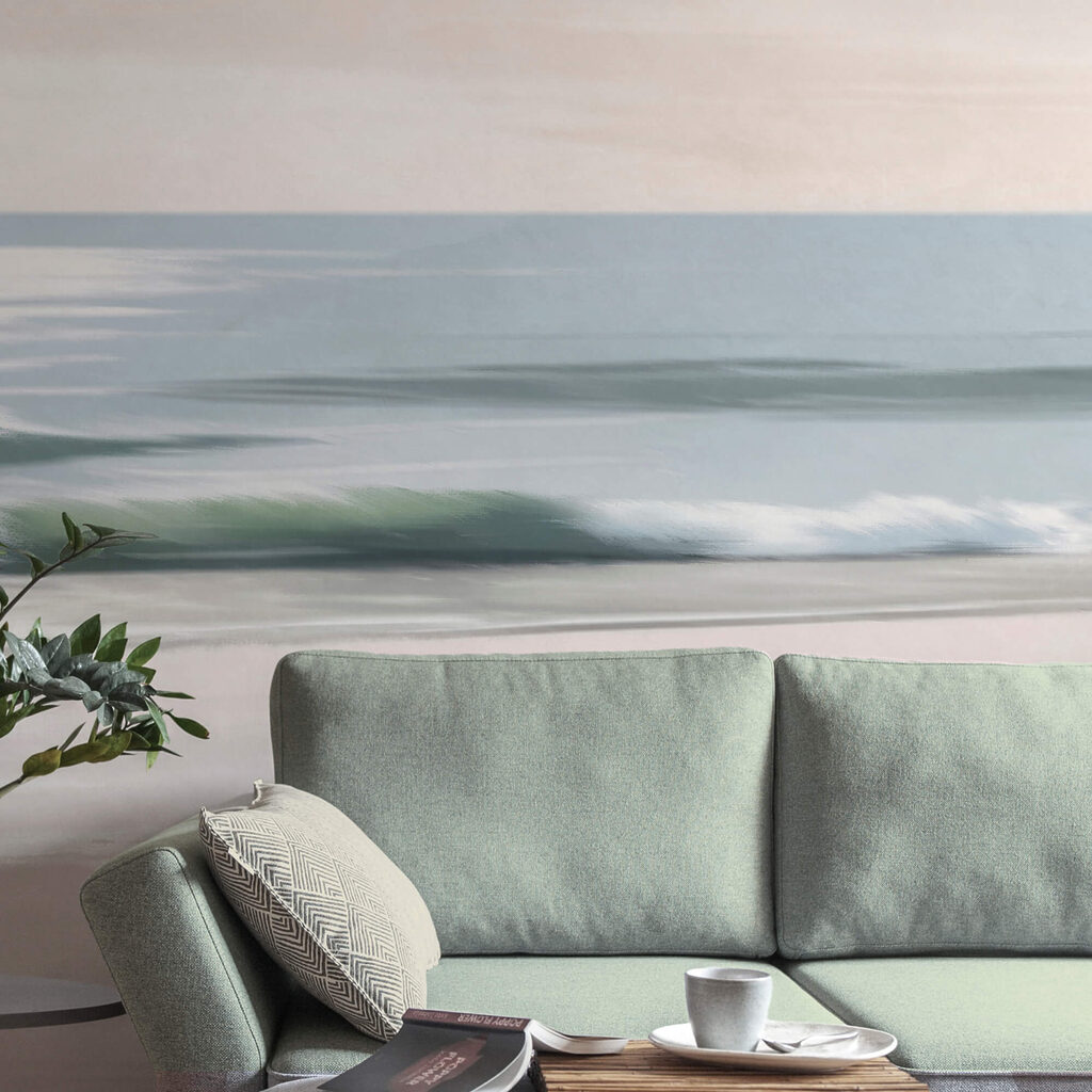 Praia com ondas e areia