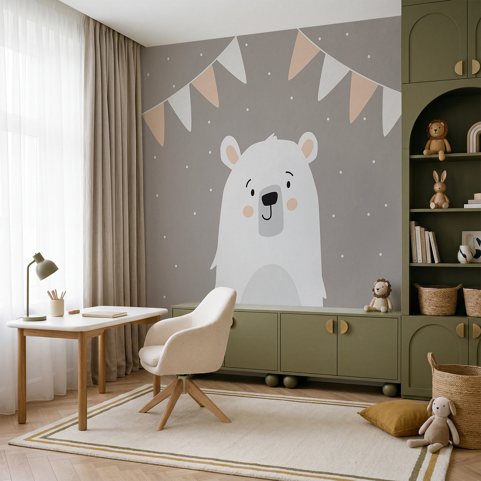 Urso branco com uma guirlanda de bandeiras