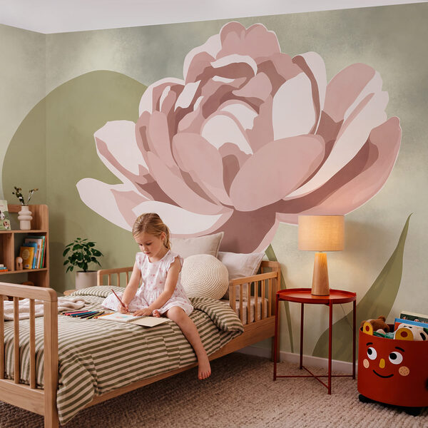Flor cor-de-rosa com folhas verdes Flor cor-de-rosa com folhas verdes